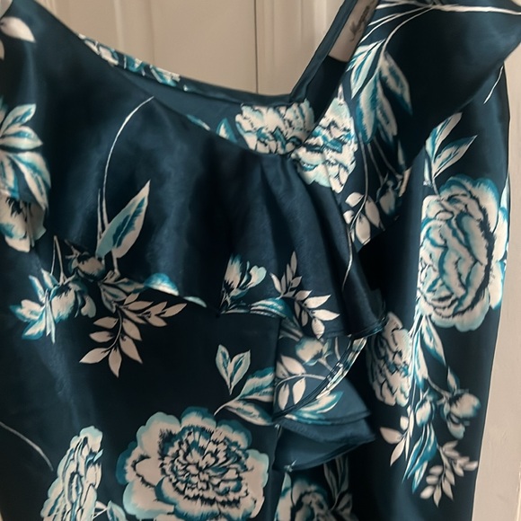 Morgan Taylor intimate size large blue top floral flower design sleep intimate - Picture 7 of 9